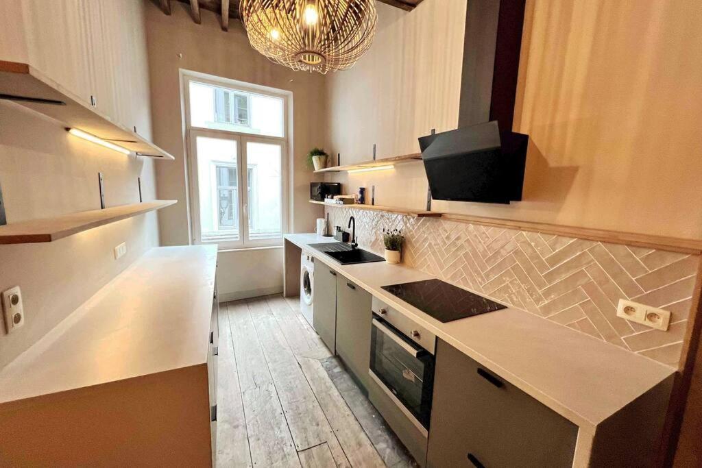 לייז' Maison Avec 4 Suites & Rooftop En Plein Centre Ville - Place Saint Paul מראה חיצוני תמונה